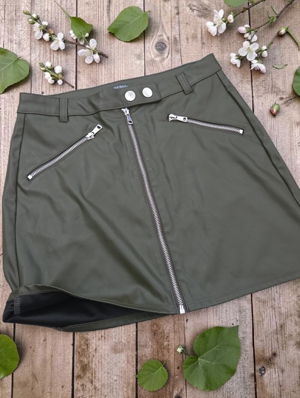 *1643 Wild Fable faux leather glove green skirt Women 4